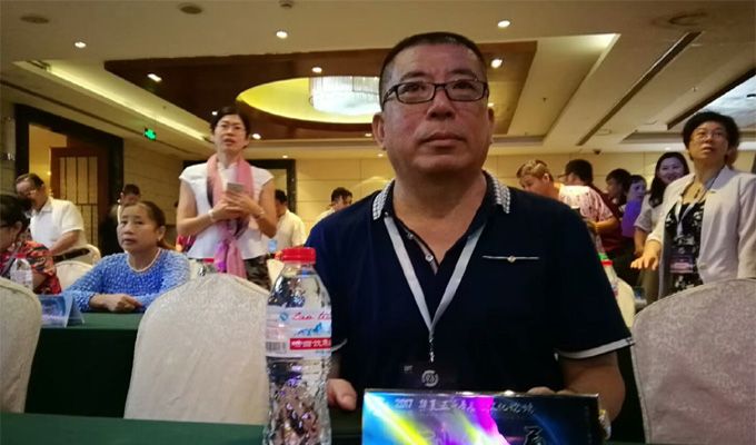 �����ؼ�������ʦ������